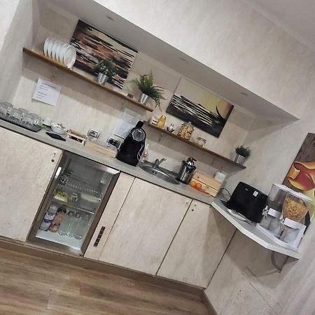 Illuvia 2 Affitta Camere Cornaredo Bagian luar foto