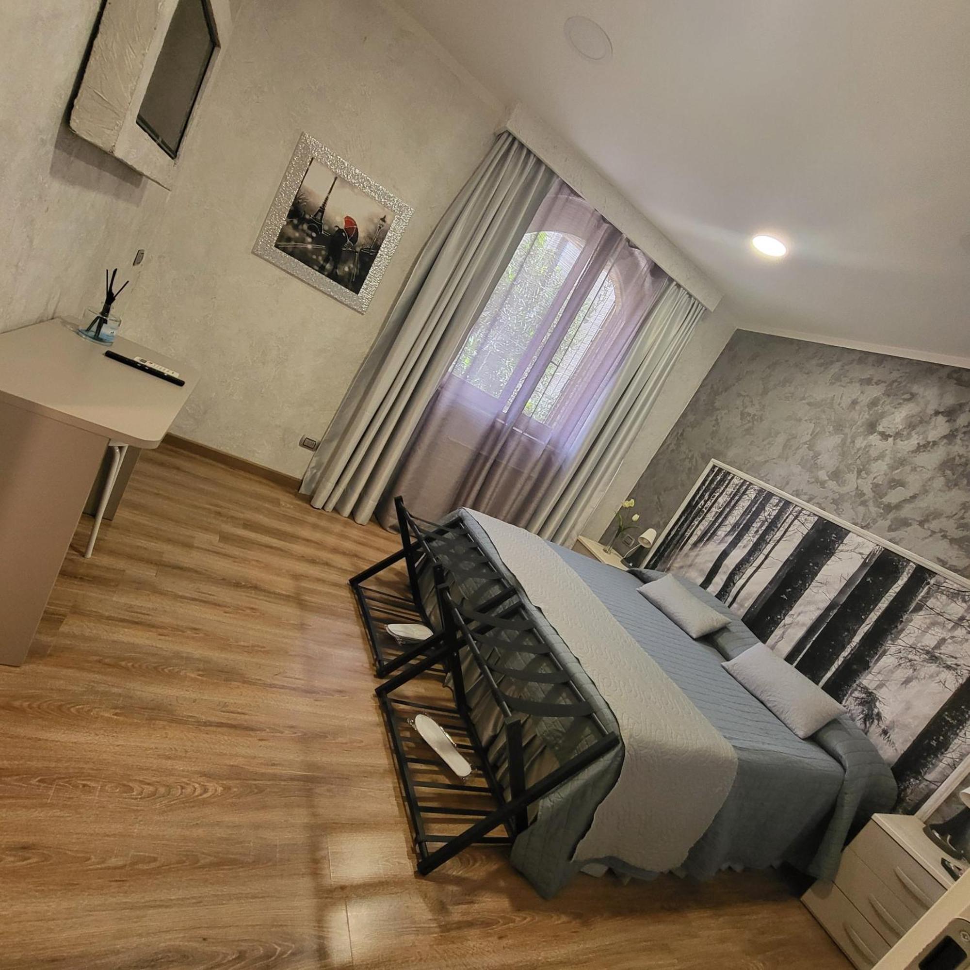 Illuvia 2 Affitta Camere Cornaredo Bagian luar foto